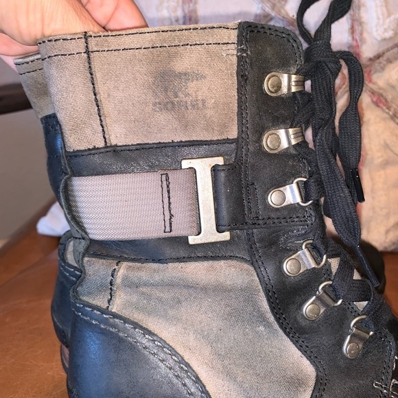 Sorel Major Carly Casual Lace Up Boots Black Gray Leather Canvas Size 7 - Picture 6 of 9